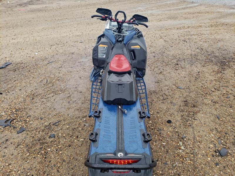 2025 Skidoo 2025 SKI-DOO Summit X Snowmobile