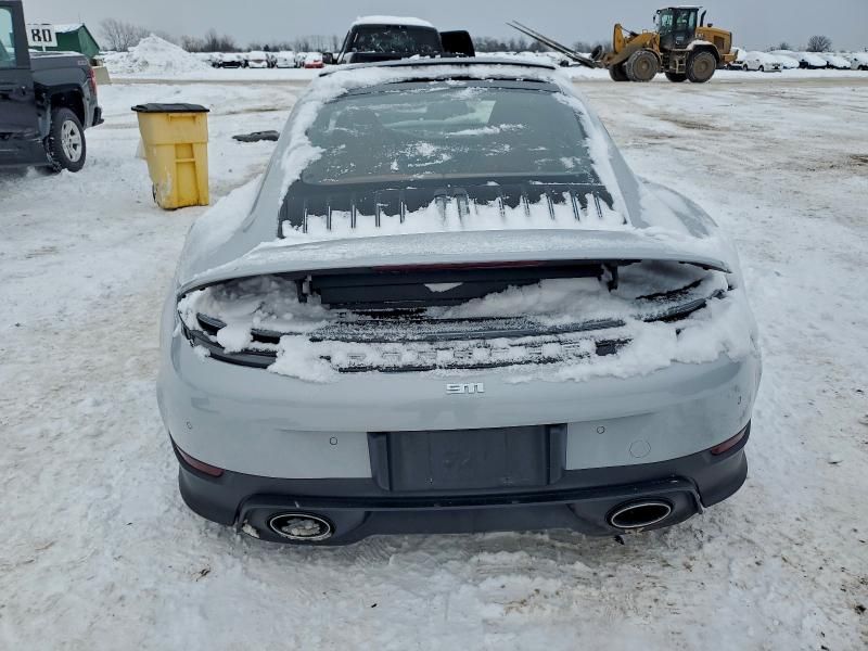 2025 Porsche 911 Carrera