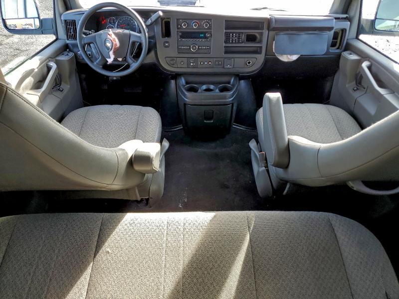 2024 Chevrolet Express G3500 lt