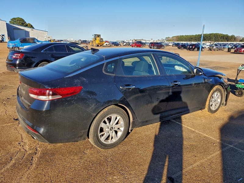 2017 KIA Optima lx