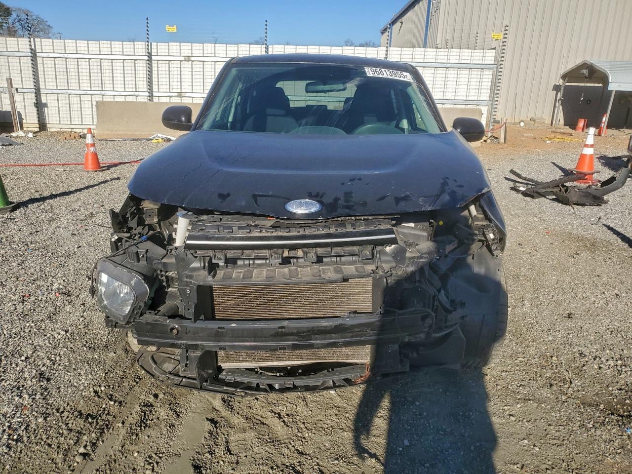 2021 KIA Soul lx