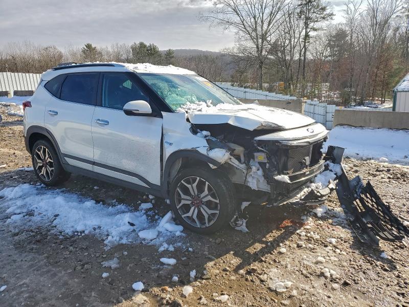 2021 KIA Seltos sx