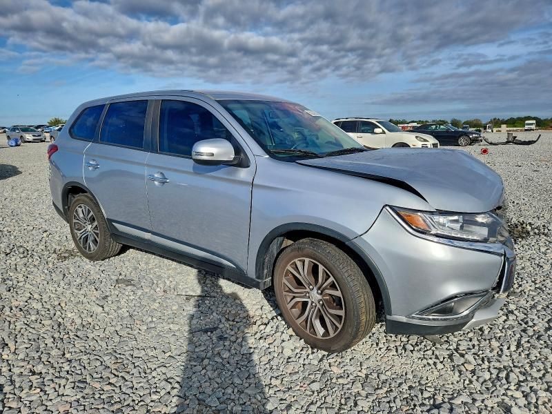 2017 Mitsubishi Outlander se