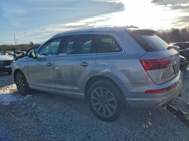 2018 Audi Q7 Prestige