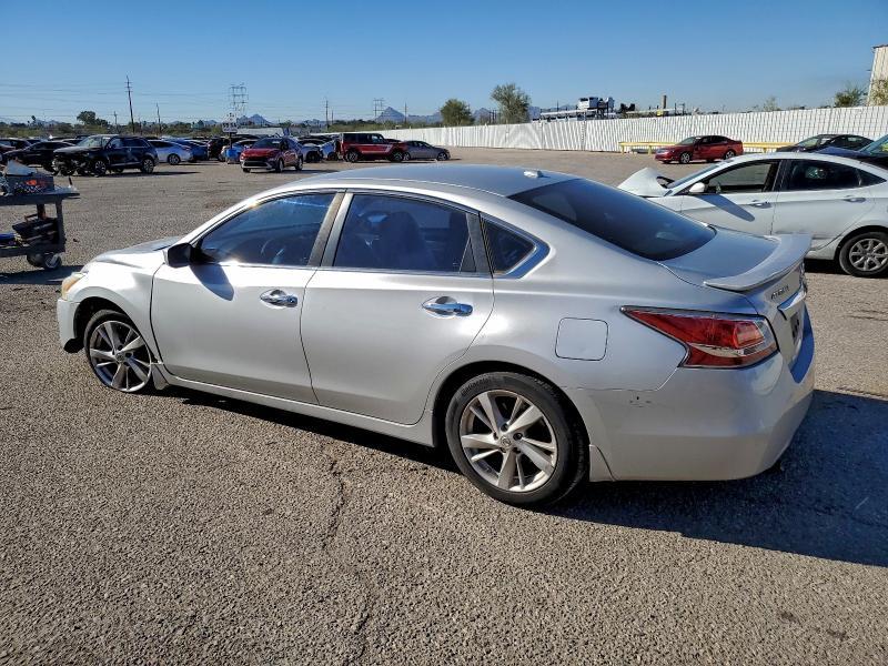 2015 Niss Altima 2.5 sv