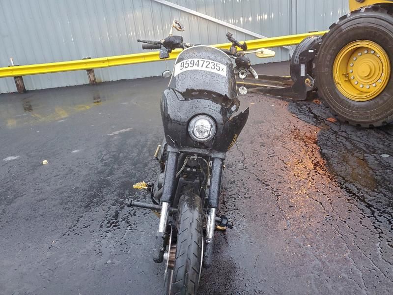 2021 Harley-Davidson Fxlrs