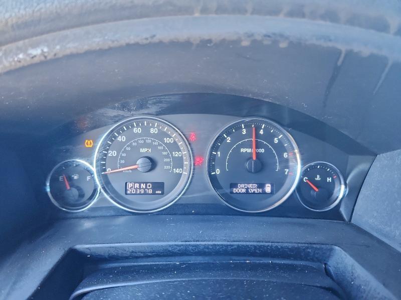 2009 Jeep Commander Sport