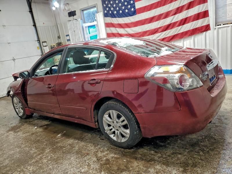 2010 Nissan Altima Base