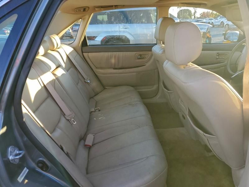 2000 Toyota Avalon xl