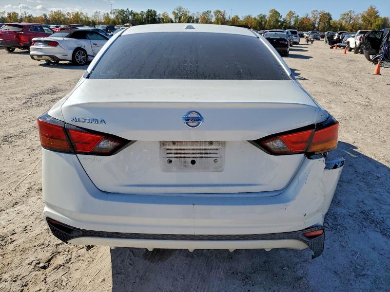 2019 Nissan Altima s