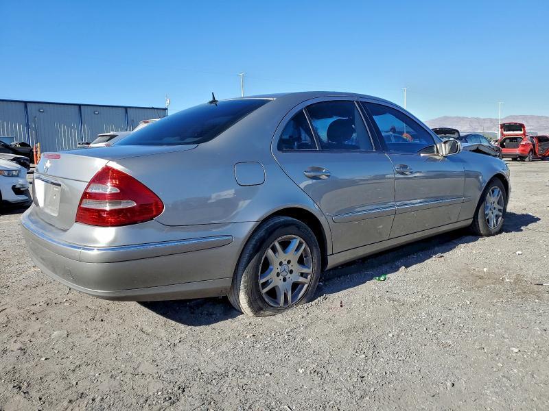2004 Mercedes-Benz E 320