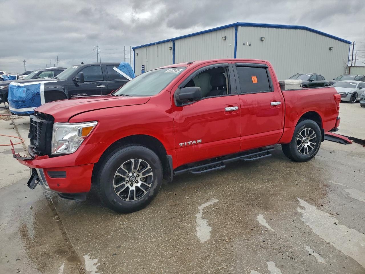 2021 Nissan Titan sv