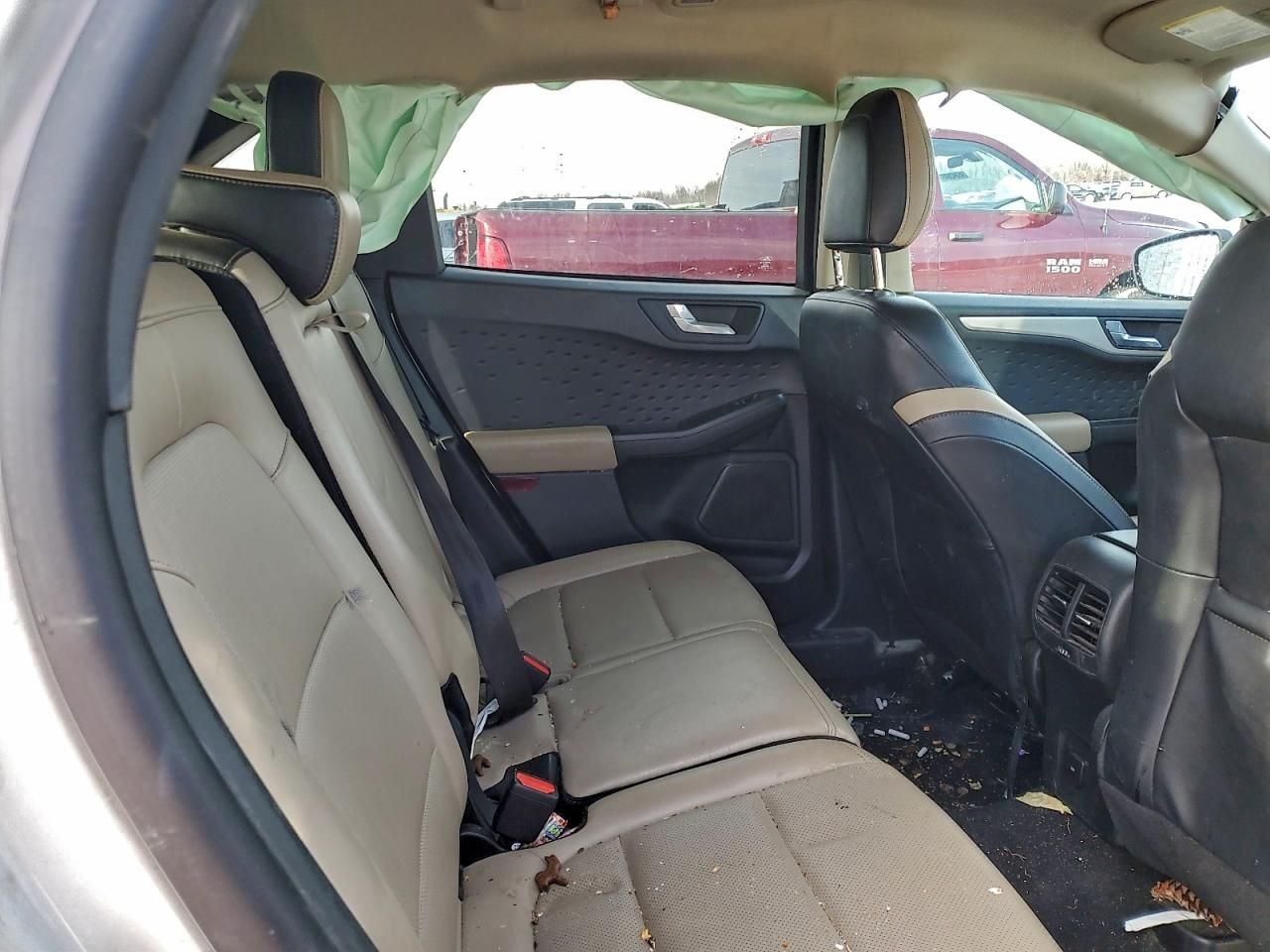 2020 Ford Escape sel