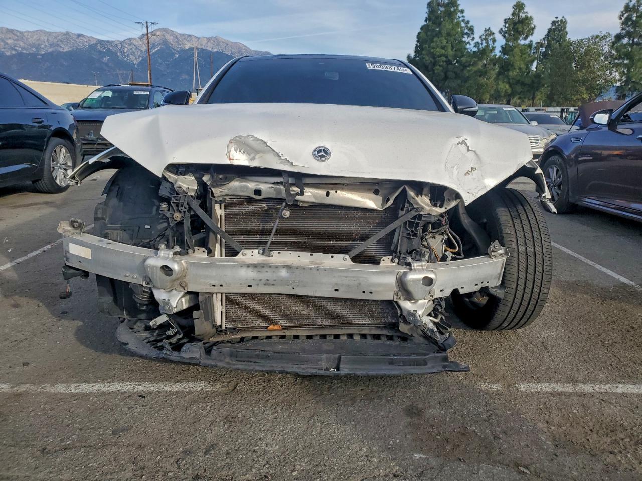 2019 Mercedes-Benz E 300