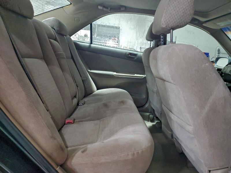 2003 Toyota Camry le