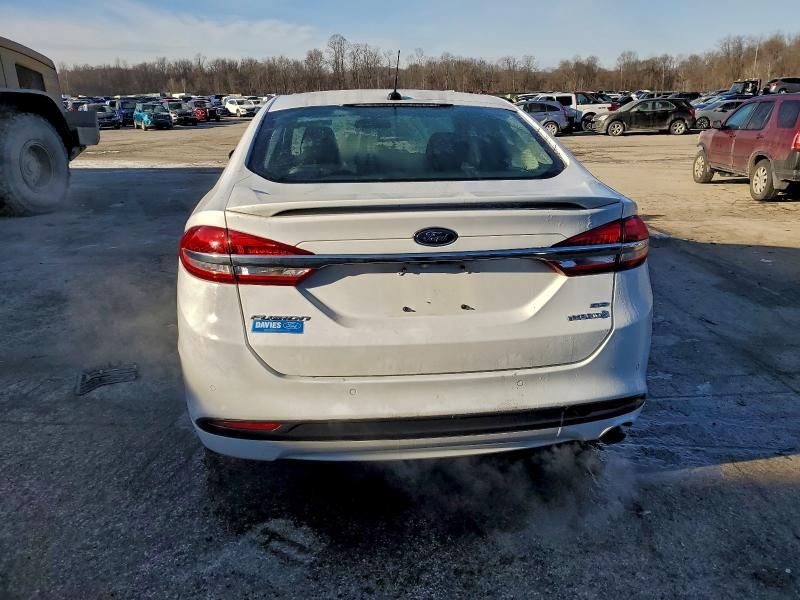 2018 Ford Fusion se Hybrid