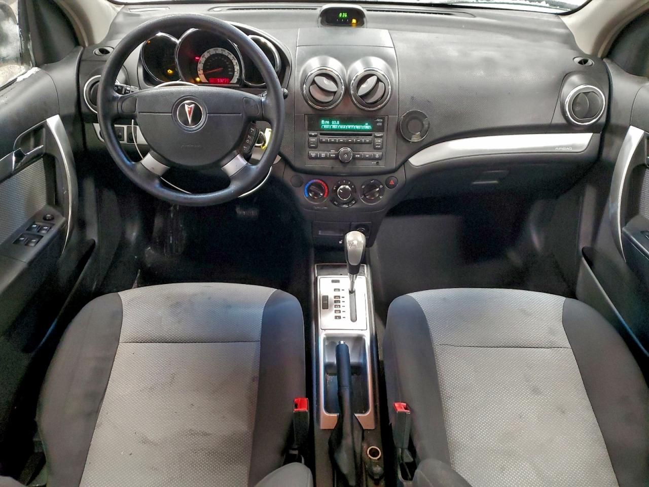 2010 Pontiac G3 Wave se