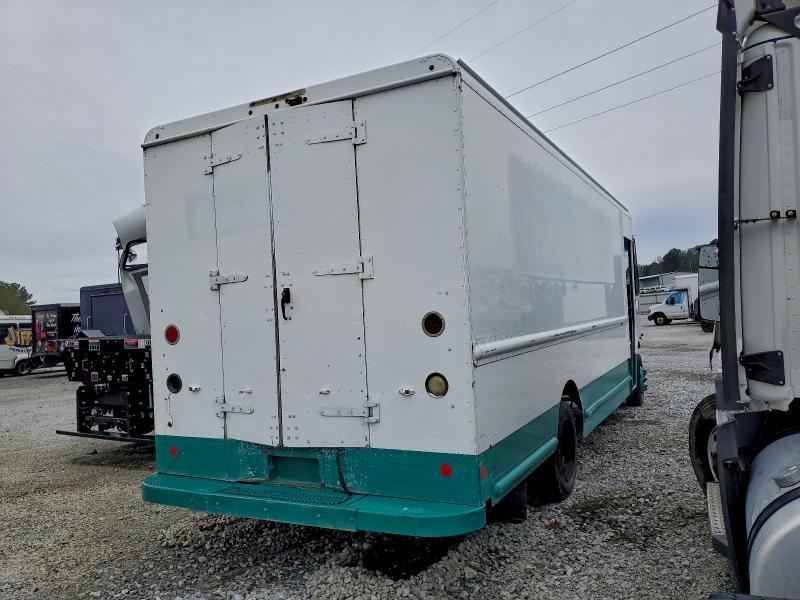 2011 Workhorse Custom Chassis 2011 Workhorse W62 Delivery Van