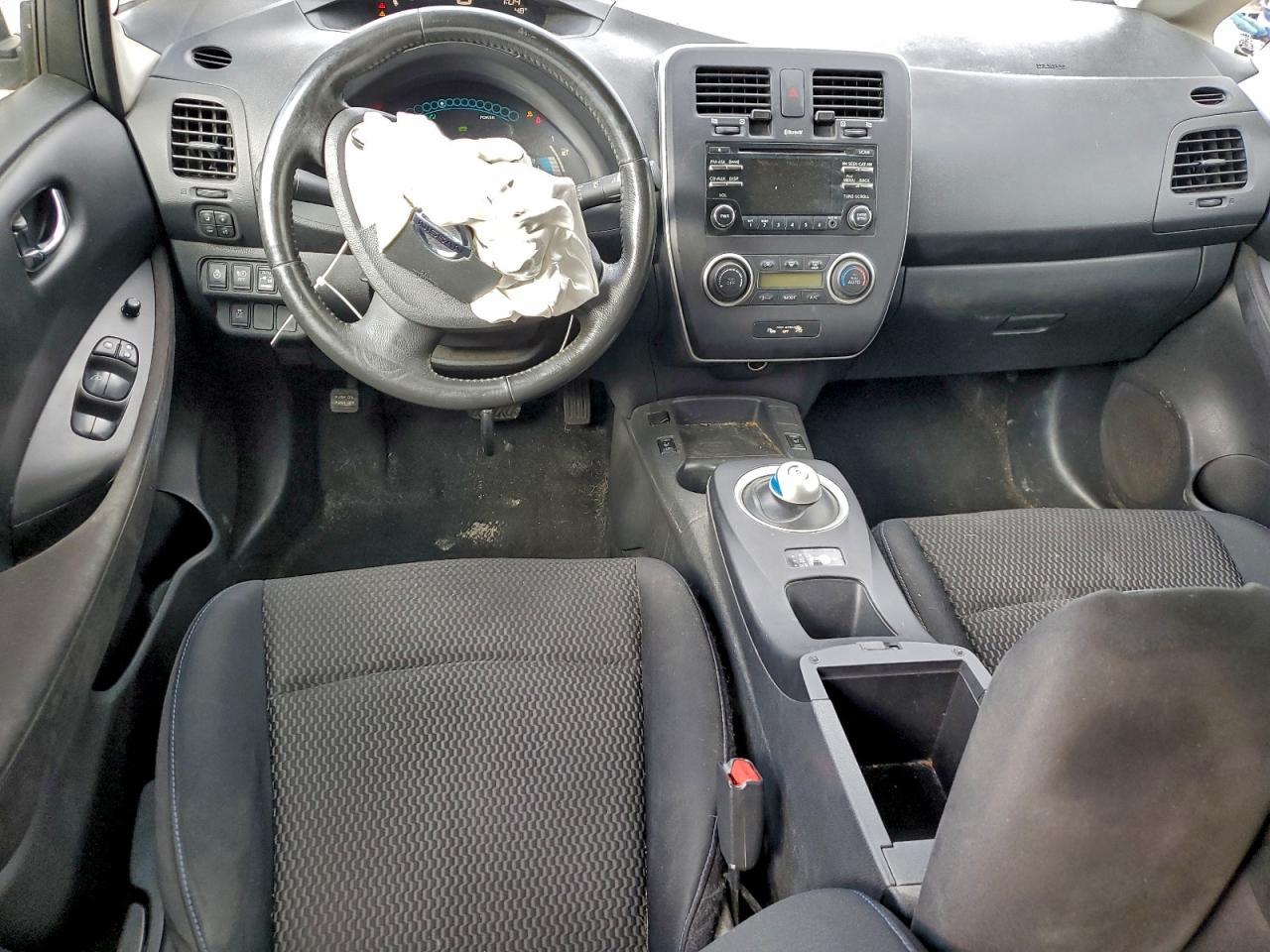 2015 Nissan Leaf s