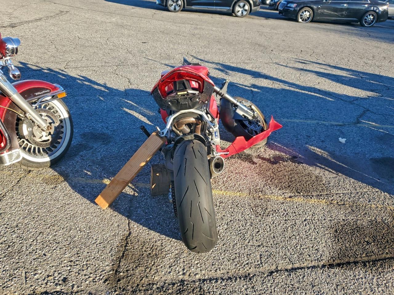 2025 Ducati Panigale V2