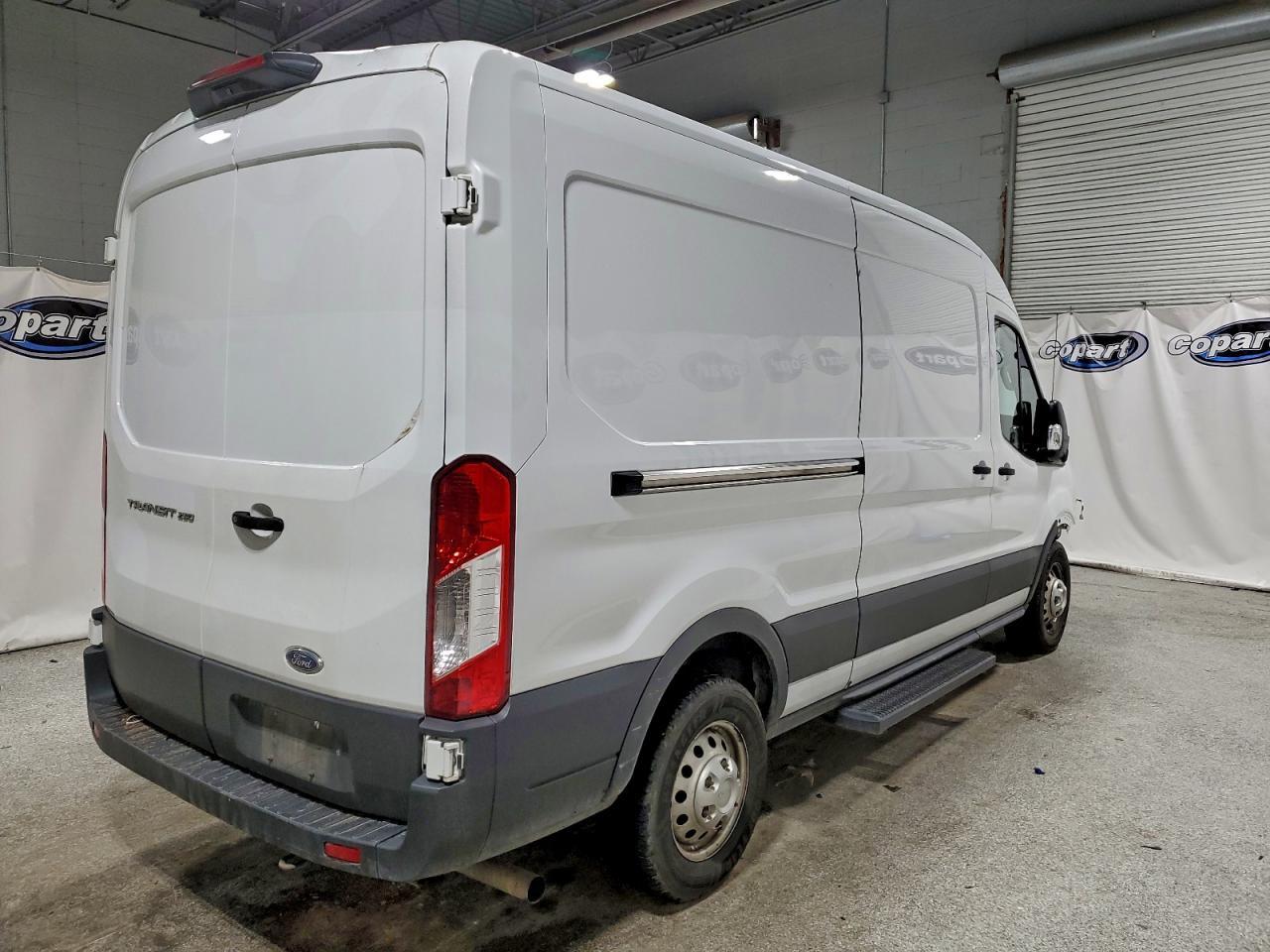 2022 Ford Transit 250 Delivery Van