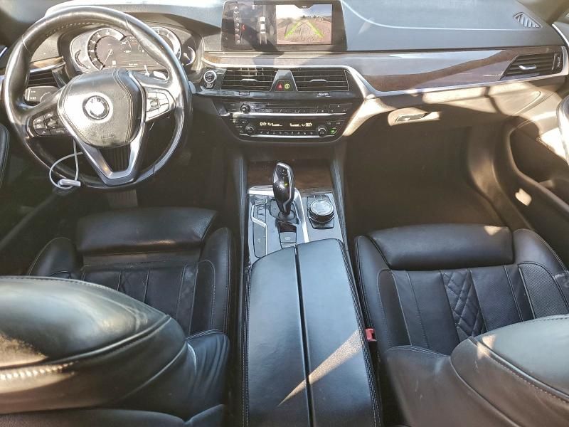 2019 BMW 530 i