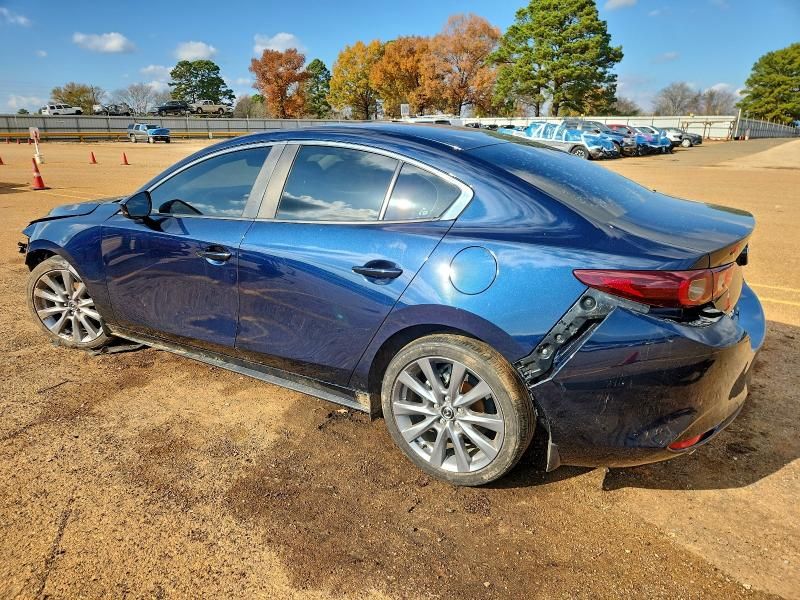 2023 Mazda 3 Preferred