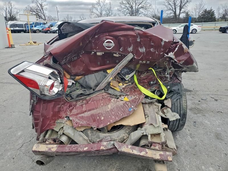 2010 Nissan Altima Base