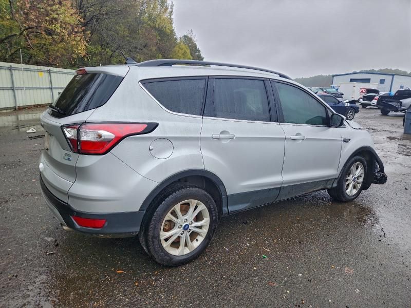 2018 Ford Escape sel