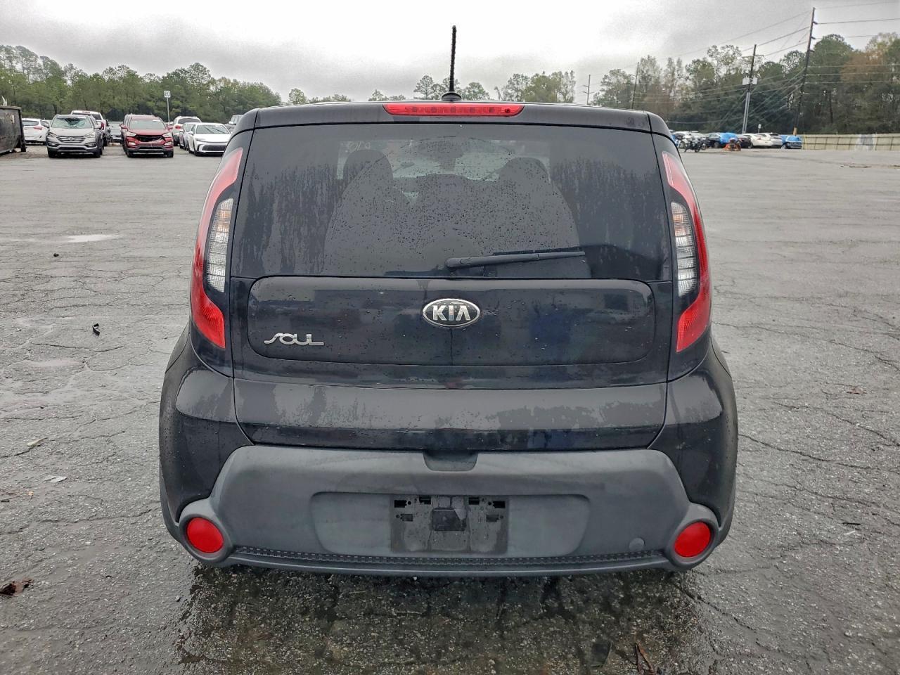 2016 KIA Soul Base
