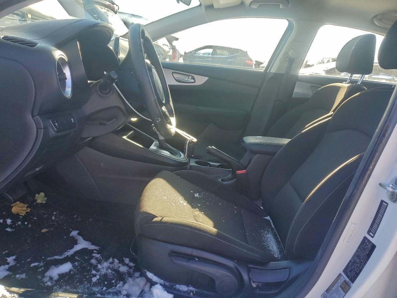 2022 KIA Forte fe