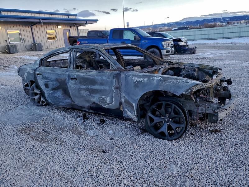 2020 Dodge Charger sxt