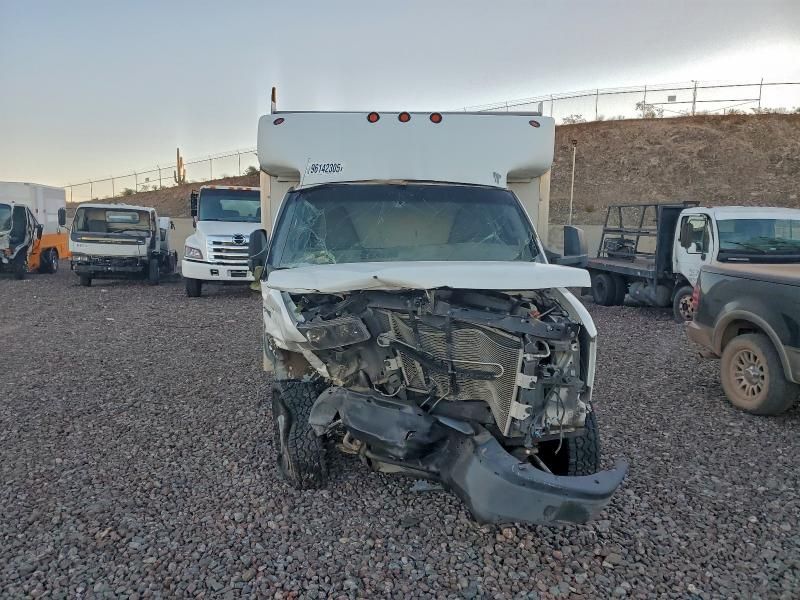 2016 Chevrolet Express Utility / Service Truck