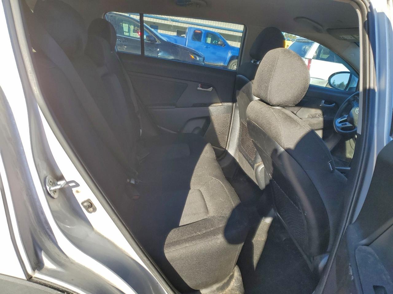 2011 KIA Sportage lx