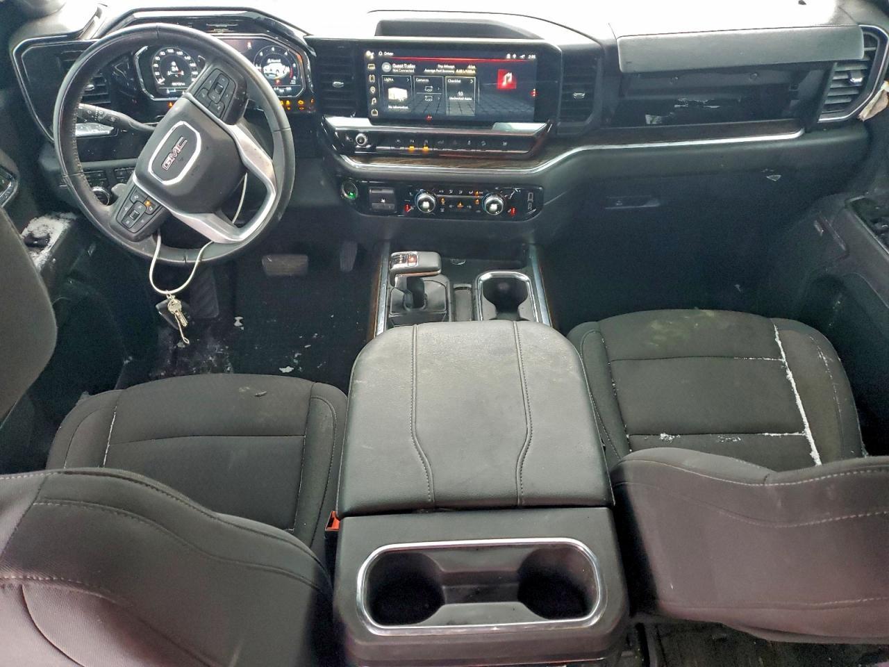 2024 GMC Sierra K1500 Elevation