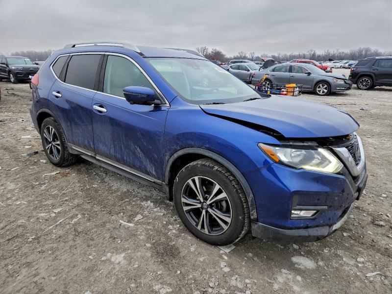 2018 Nissan Rogue s