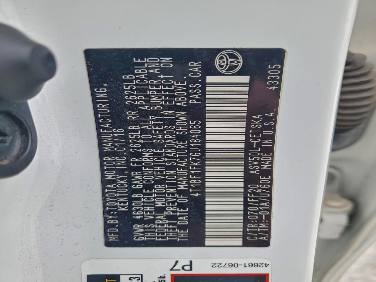 2016 Toyota Camry le