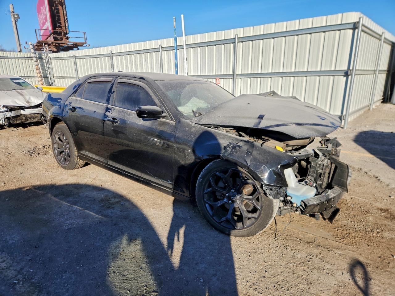 2019 Chrysler 300 s