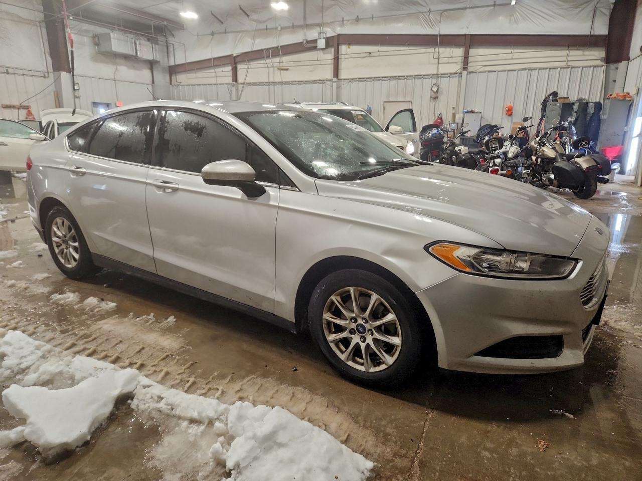 2015 Ford Fusion s