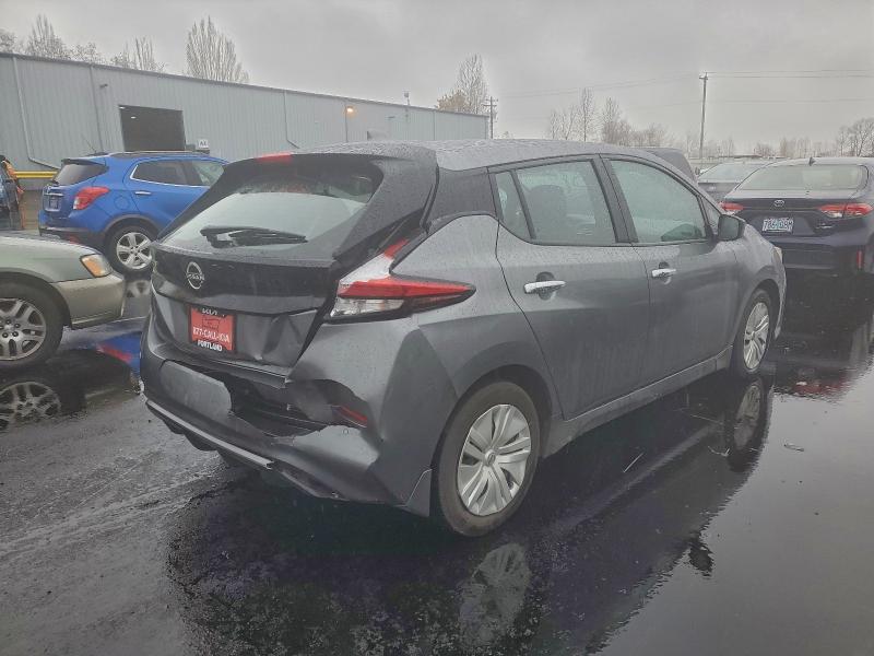 2023 Nissan Leaf s