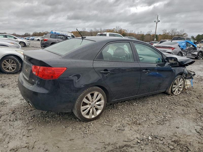2013 KIA Forte sx