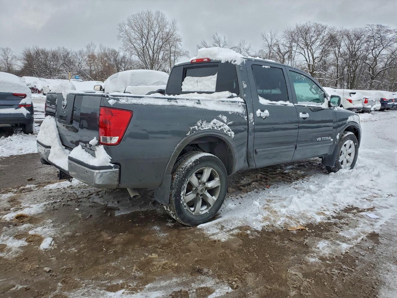 2012 Niss Titan S