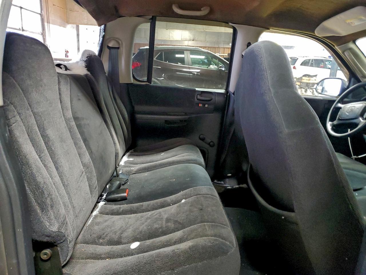 2004 Dodge Dakota Quad Sport