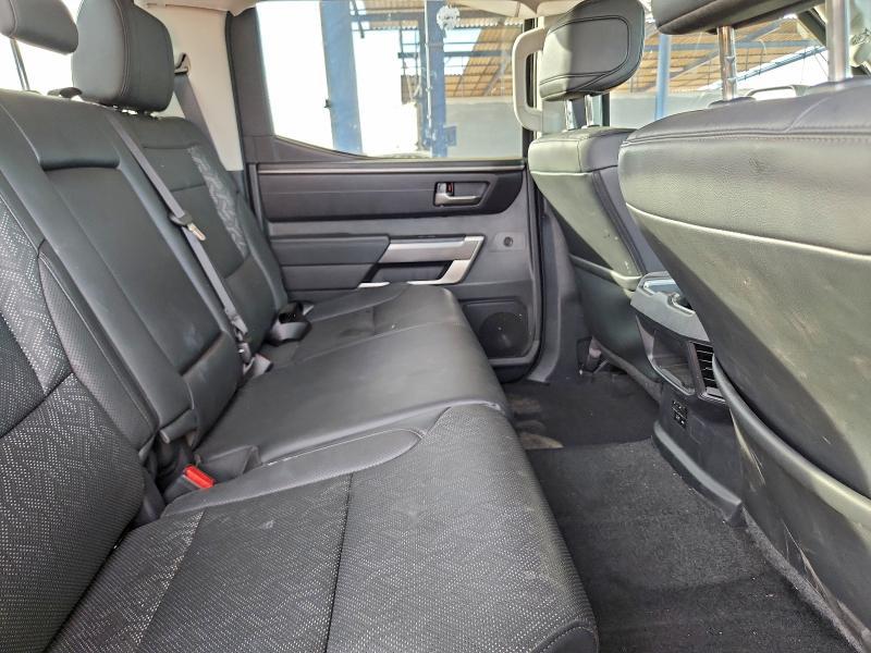 2024 Toyota Tundra Crewmax sr