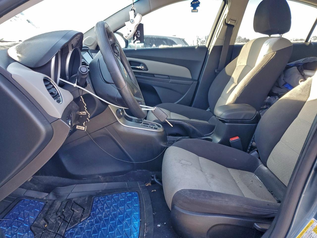 2012 Chevrolet Cruze ls