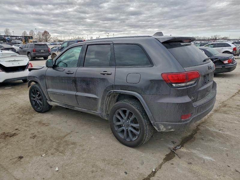 2020 Jeep Grand Cherokee Laredo