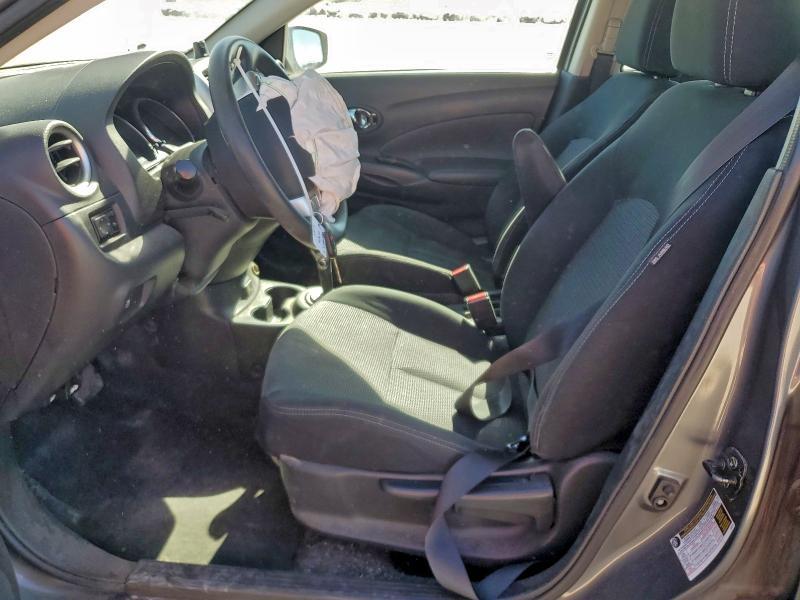 2018 Nissan Versa s