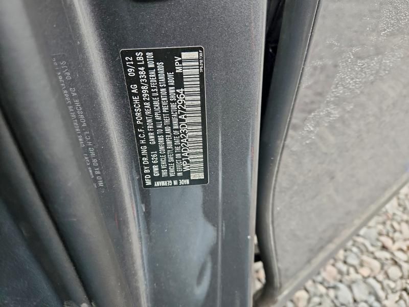 2013 Porsche Cayenne gts