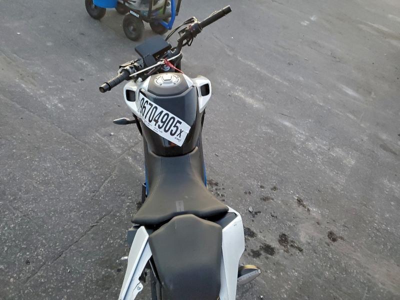 2025 Cfhg 300NK