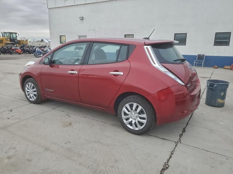 2015 Nissan Leaf s (red)